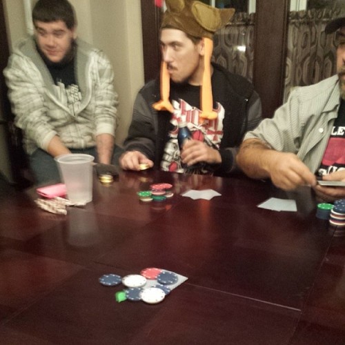 It aint the holidays unless we’re playing penny poker. #poker #thanksgiving #family