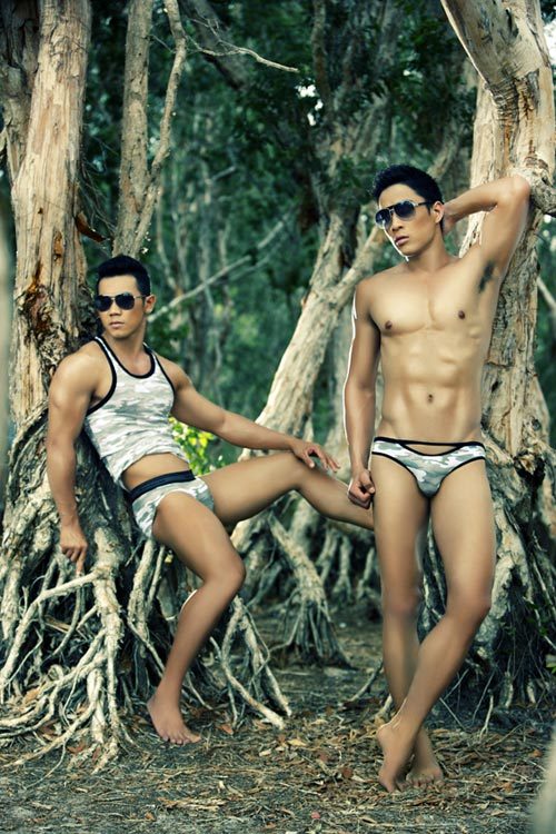 allasianguys:  Photo: Minh Hòa / Stylist: Long Kan / Model: Linh Sơn, Thành Vũ,