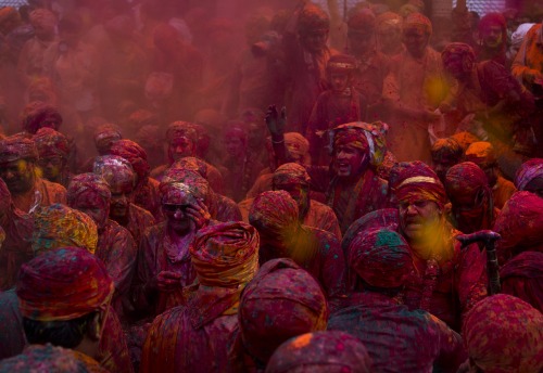 Lathmar festival celebrationsPhotographs by Saurabh Das/AP (via yahoonewsphotos)