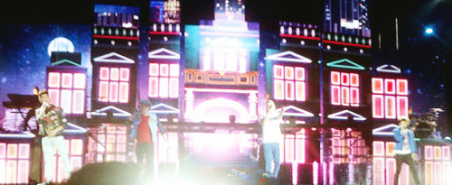 The first concert of Take Me Home tour. 