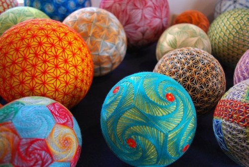 Porn photo ladyinterior:  Intricate Temari Balls Made