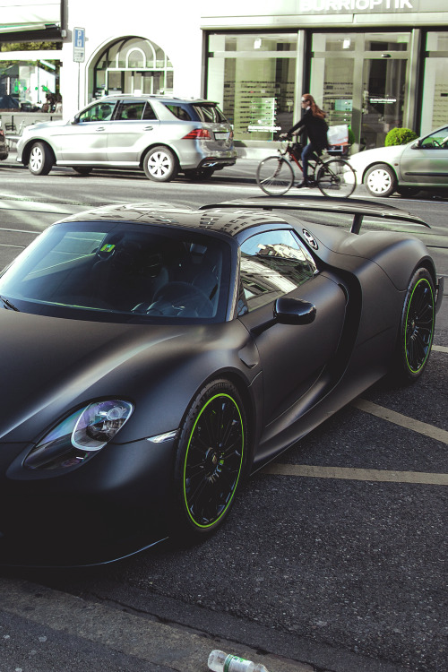 Porsche 918 Spydervia cars_in_zurich