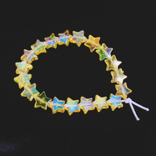 palepastelgoth:  🌠 Holographic Star Bracelets  🌠  