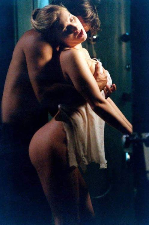 weeeamo11:  Lui sapeva così poco di lei,  eppure nessuno oltre lui  aveva mai saputo così tanto.  Charles Bukowski