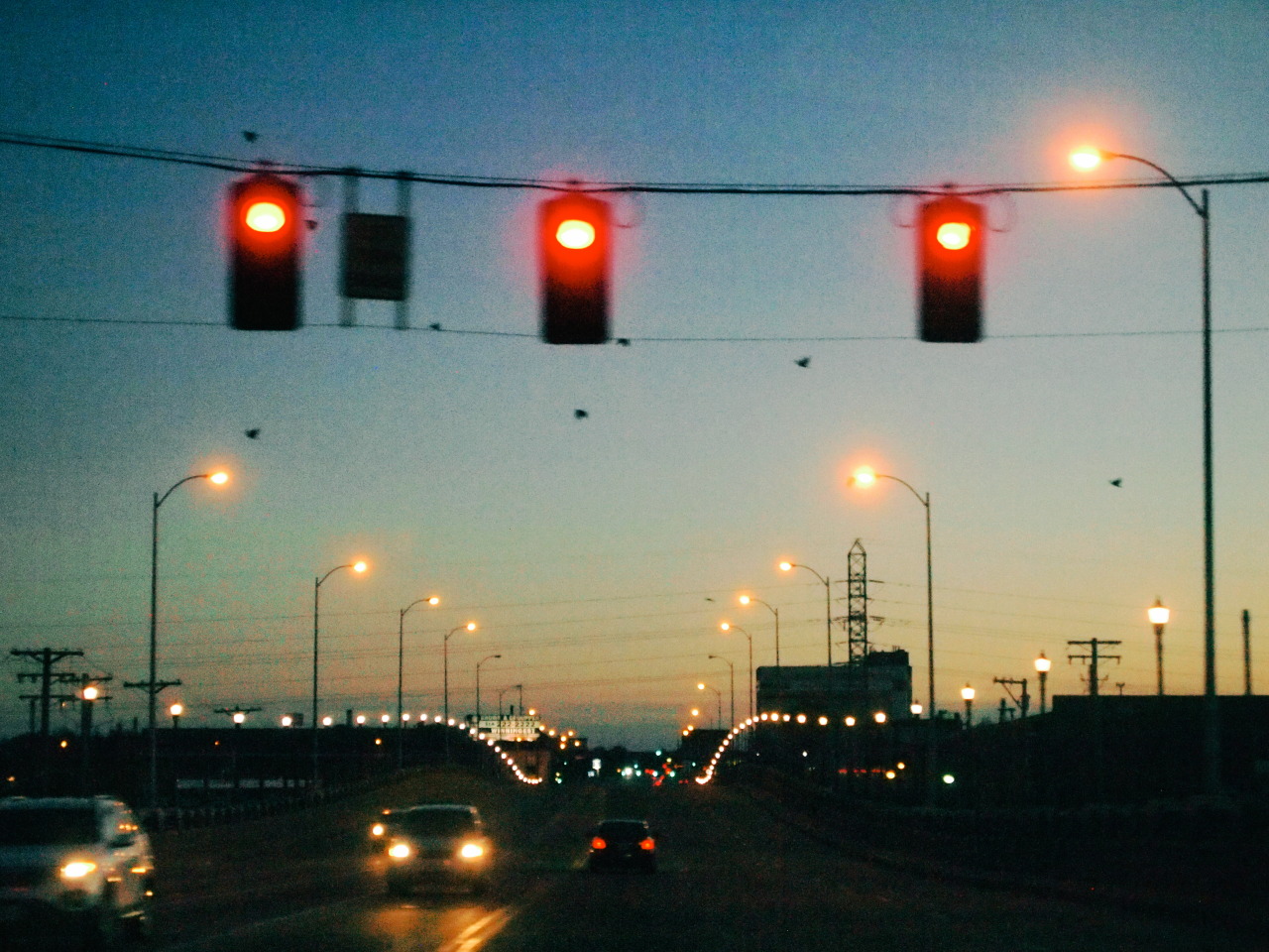 hannahsphotographie:  a drive at almost night