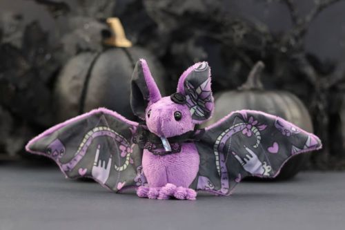 Day 16 of the Sew Scary Bat-o-Ween ⁠ ⁠Available at 5pm EDT ⁠ ⁠ Don’t cross these bats, they mi