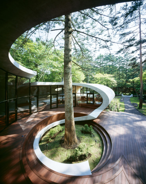 VILLA SHELLArchitects : Kotaro Ide & ARTechnic architectsLocation: Kitasaku, Nagano, JapanProjec