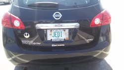 scificity:  My other vehicle is an X-winghttp://scificity.tumblr.com