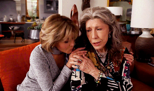 lousolversons:“I miss you.”“I miss you, too.”