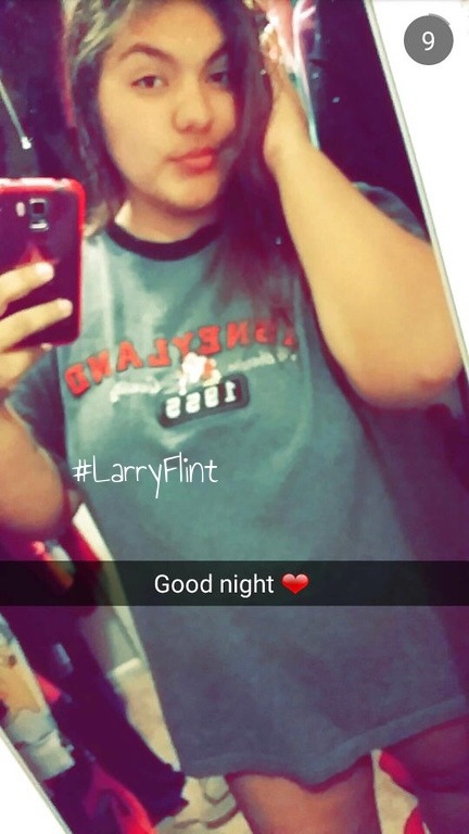 denispiano:  larryflint:  Se le puede dar…Rebloguealas ahora sin al menos agradecer…ahhh