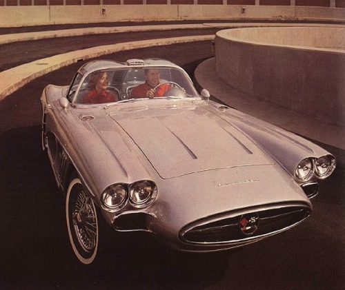 kahuna68:  The 1958 Corvette XP-700. 