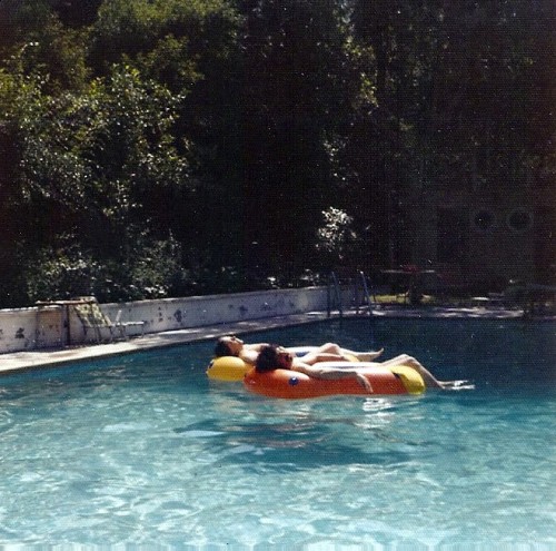 A very rare instance of Frank Zappa relaxing @ his home in Laurel Canyon, 1970s.