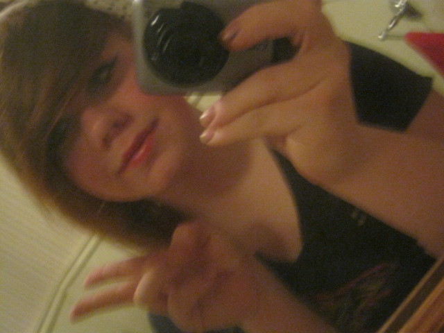 lovemytranny:     cutie
