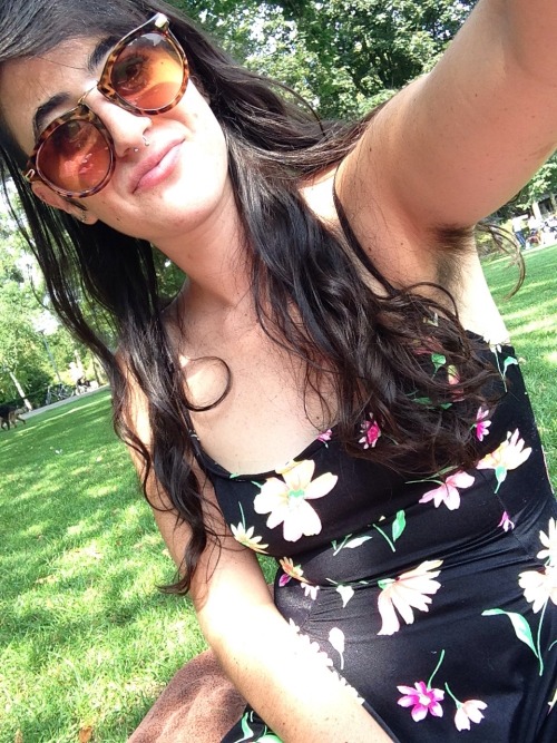 hebrew-national:  Just a couple selfies from today :)  Fucking g-ddess.