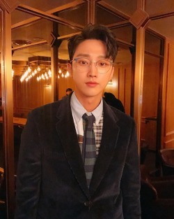 b1a4updates:    jinyoung0423: 어제 내