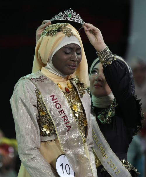 somalisupremacy:blackgirlost:myvoicemyright:World Muslimah 2013, Miss Nigeria Obabiyi Aishah Ajibola