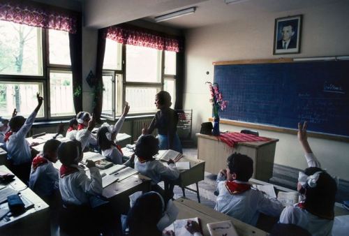 ineedthatseat: Romania through the lens of Chris Niedenthal, 1970s Communist Party Congress, Buchare