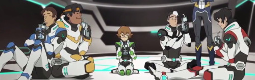 relatablepicturesofkeithkogane:when ur squad is supposed to save the universe but ur all five year o