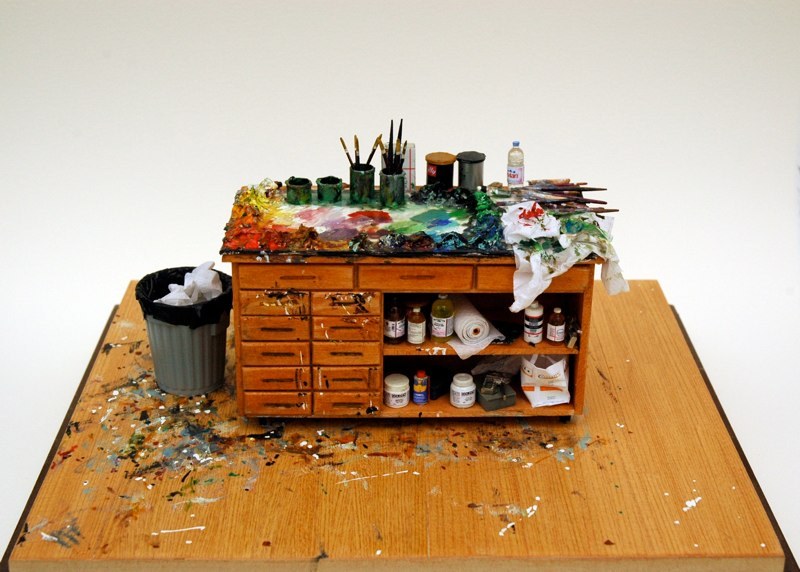 devidsketchbook:  STUNNING MINIATURE SCULPTURES BY JOE FIG Joe Fig is an artist born