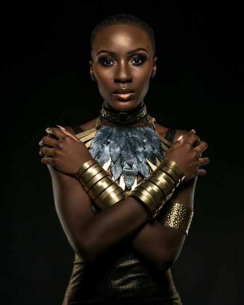 blackfashion:Destiny Owusu Photographed by Oye DiranPhotographer: @Oye_Diran Model: @ohwawaStylist: 