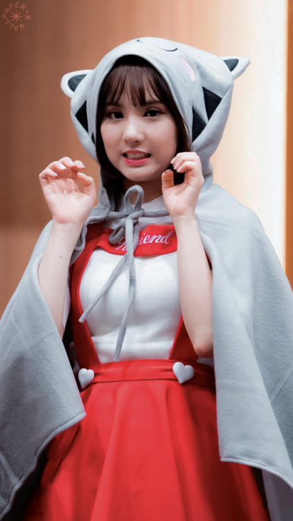 『EUNHA』saved? reblog or like© fantaken owners