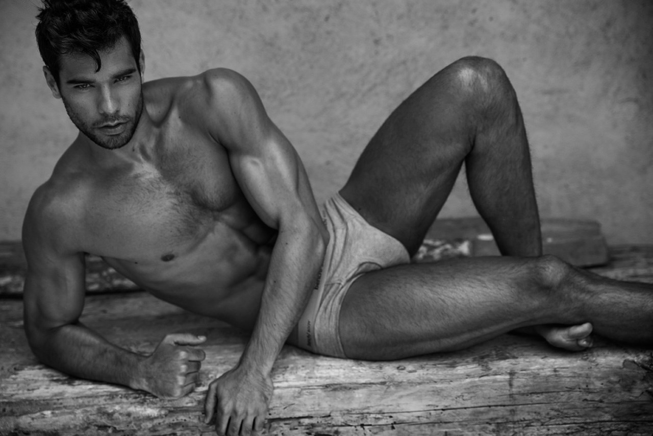malebodyperfection:  Joao Gabriel Chiaffitelli