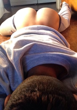 troyisnakedwitholly:  hot ass submission from vaginalovers.tumblr.com . xxx 