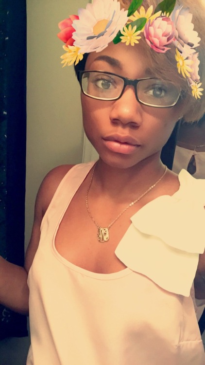 Porn photo darkskinrocks:  Flower child, beautiful child