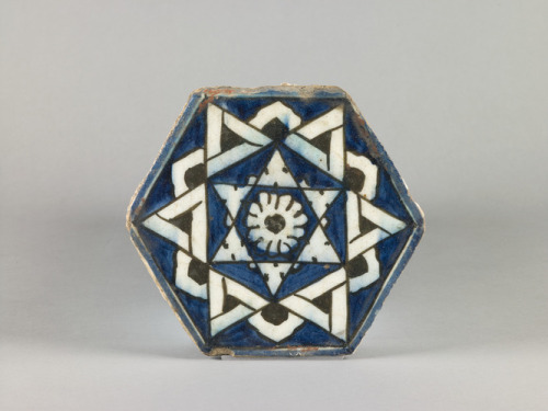 Tile, Syrian, 15th century, Saint Louis Art Museum: Islamic Arthttps://www.slam.org/collection/objec