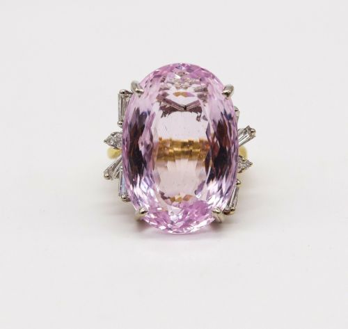 18k Gold and Platinum Kunzite and Diamond Ring