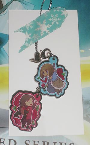   anyway, SHRIEK &lt;33 look at what i got from synne &lt;333 omg the charms