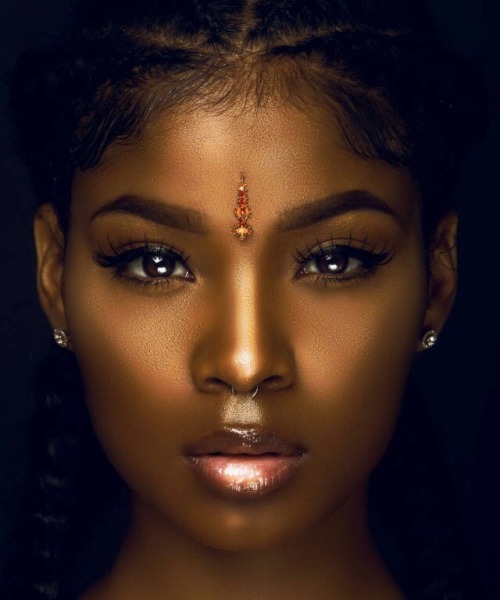 archives-of-mood-boards:  Darkskin women 👸🏿✨