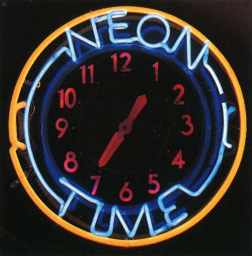 XXX thegroovyarchives: 1930′s Neon ClocksFrom photo