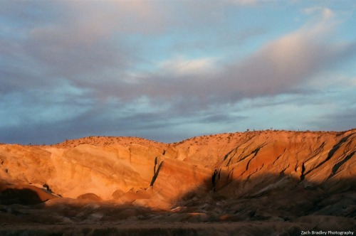 zachbradleyphotography:Into the blackwww.youtube.com/watch?v=rSycSBYHitcThe Mojave Desert