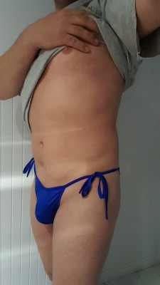 Porn Pics stringquebec:Tie sides bikini