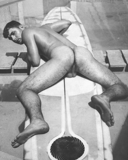 menobsession:  ♂♂ SURFER OBSESSION MONTH! ♂♂ Click here for more surf studs! ♂♂  