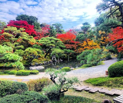 ＼おにわさん更新情報／ ‪[ 京都市左京区 ] 白河院庭園 Ryokan Shirakawain Garden, Kyoto の写真・記事を更新しました。 ーー藤原氏や白河天皇ゆかりの地に #七代目小