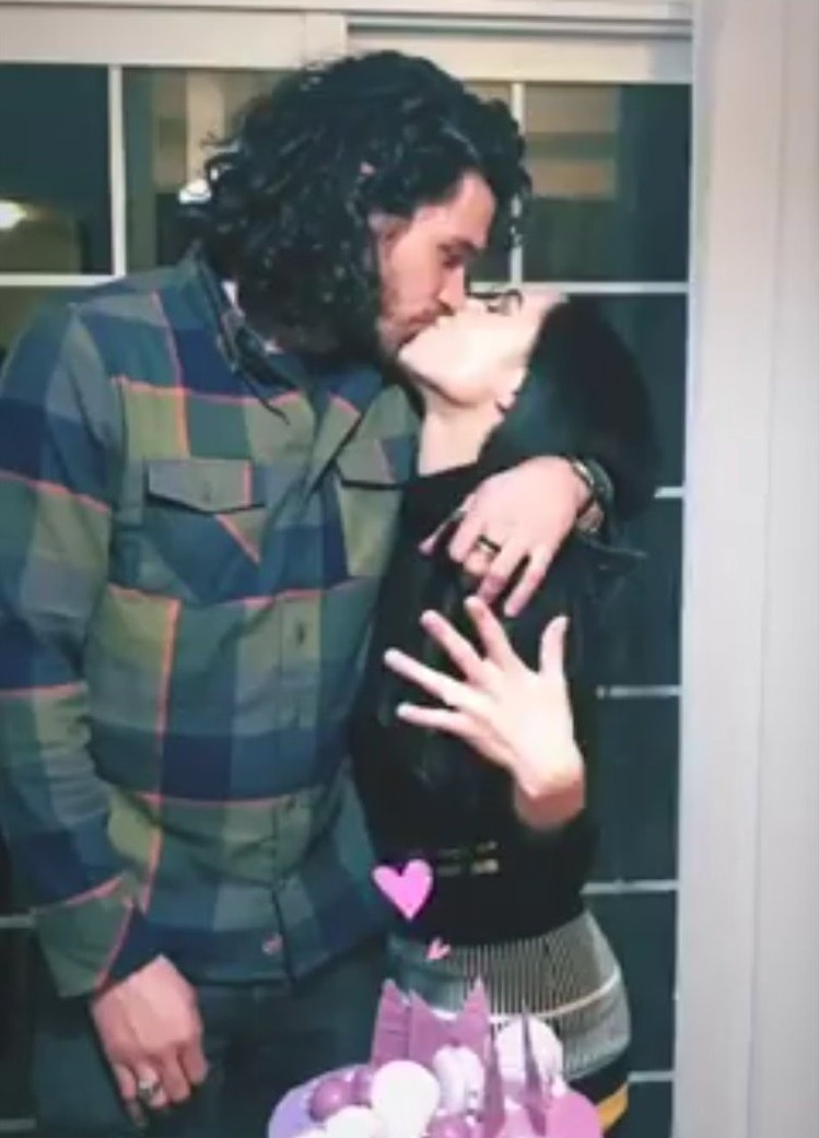 I had no idea that Cassie Steele (Manny from Degrassi) got married and