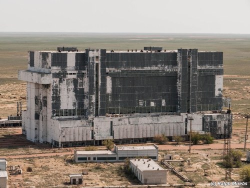 changterhune:climateadaptation:Spectacular images of Russia’s abandoned space shuttle program. Via t