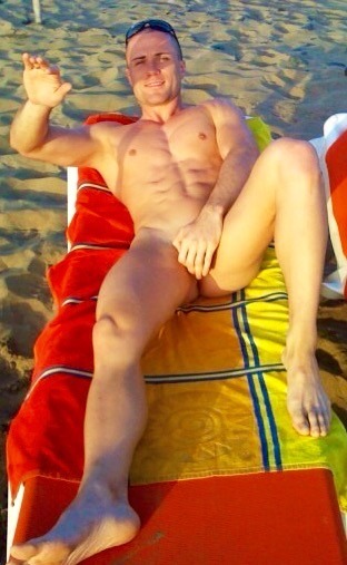 phd-bullrider:  Cute smooth shy sunbather