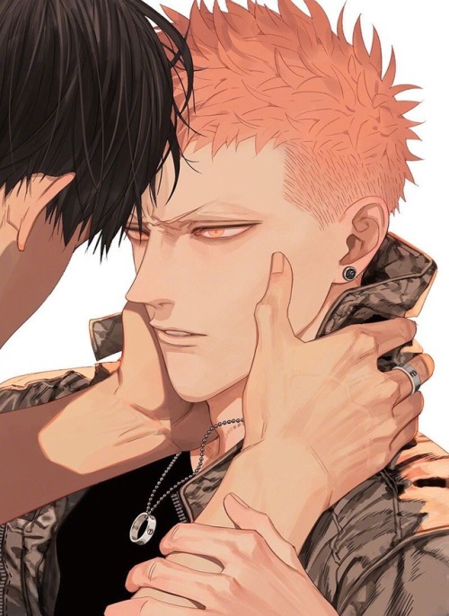 rin-loves-sharks: Hmmm… the rings look exactly like the Cartier wedding rings maybe He Tian b