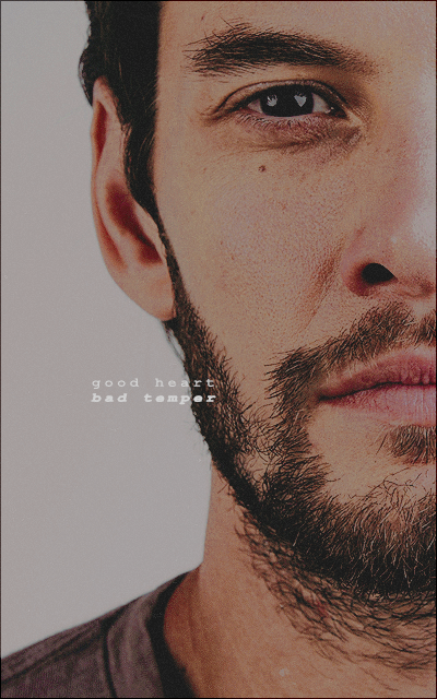 Davide Dell' Anno • Vampire • Ben Barnes [LIBRE] 89e93ec3ccccf61d5b742a0c0178e356af2abd6f