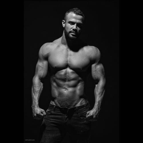 MUSCLE CORPS