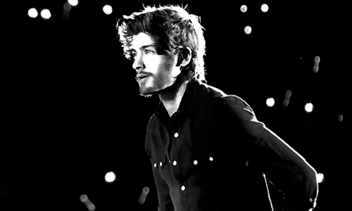icarus falls