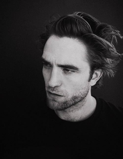 Porn Pics robsource:  Robert Pattinson photographed