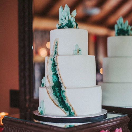 foodffs:  This New Geode Wedding Cake Trend porn pictures