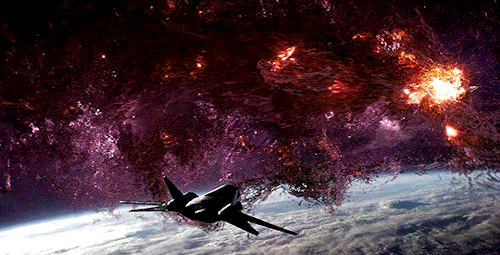 aliciaviknder:“The only person here afraid of your power… is you.”Dark Phoenix (2019), dir. Simon Ki