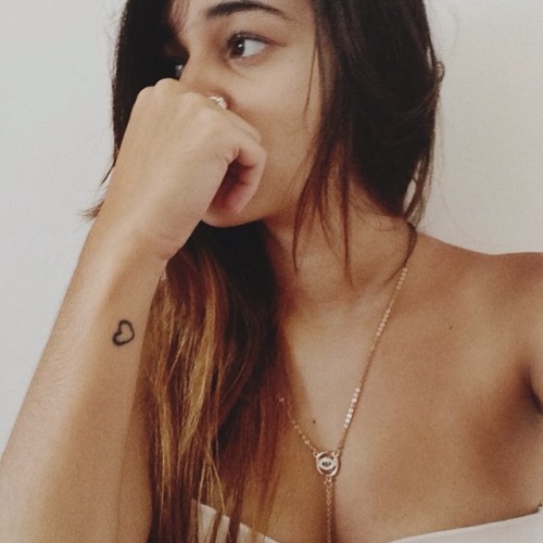 𝐾𝑒́𝑙𝑖𝑠ℎ𝑖 ☼
