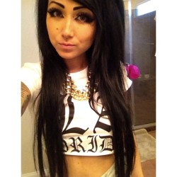 melissamillionaire:  In my new fav @prideclothing crop tee 😍👌Headed to Henderson, NV for our @themillionaires show TONIGHT! Come party with us 🍻🎶💘💥 #millionaires #melissamarie #prideclothing #vegas (at Eagles Aerie Hall) 