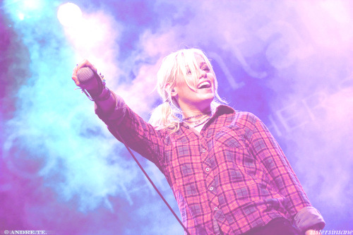 Jenna McDougall - Tonight Alive